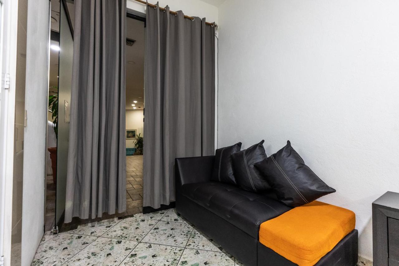 Loft Hotel Malecon Vallarta 巴亞爾塔港 外观 照片